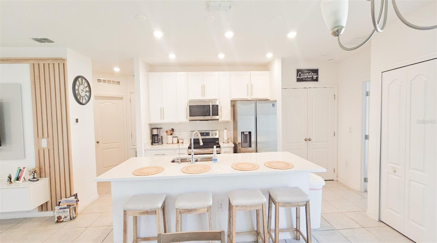 Davenport, Florida 33896, 3 Bedrooms Bedrooms, ,2 Bathroomsbathrooms,Residential,For Sale,Bocavista,Mfro6305790