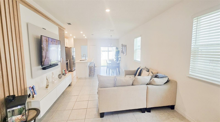 Davenport, Florida 33896, 3 Bedrooms Bedrooms, ,2 Bathroomsbathrooms,Residential,For Sale,Bocavista,Mfro6305790