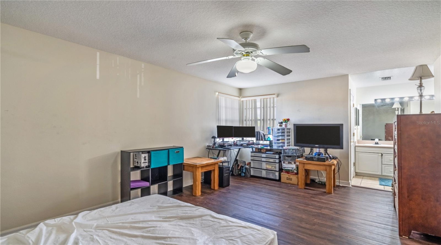 Davenport, Florida 33897, 4 Bedrooms Bedrooms, ,3 Bathroomsbathrooms,Residential,For Sale,Australian,Mfro6305548