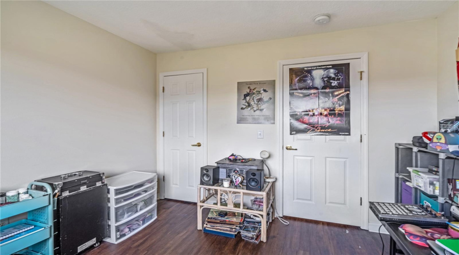 Davenport, Florida 33897, 4 Bedrooms Bedrooms, ,3 Bathroomsbathrooms,Residential,For Sale,Australian,Mfro6305548