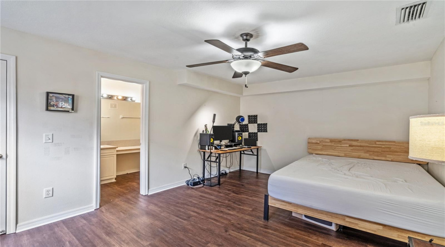 Davenport, Florida 33897, 4 Bedrooms Bedrooms, ,3 Bathroomsbathrooms,Residential,For Sale,Australian,Mfro6305548