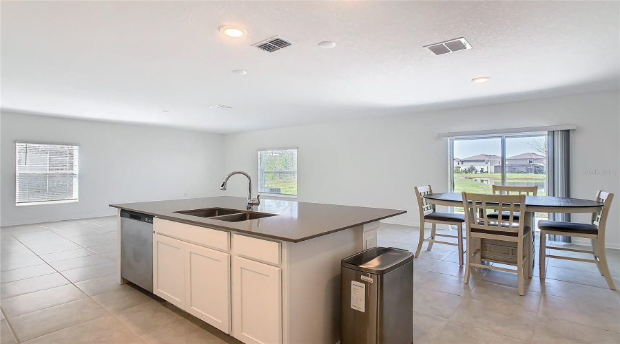 Davenport, Florida 33837, 4 Bedrooms Bedrooms, ,2 Bathroomsbathrooms,Residential,For Sale,Jackson,Mfro6306323
