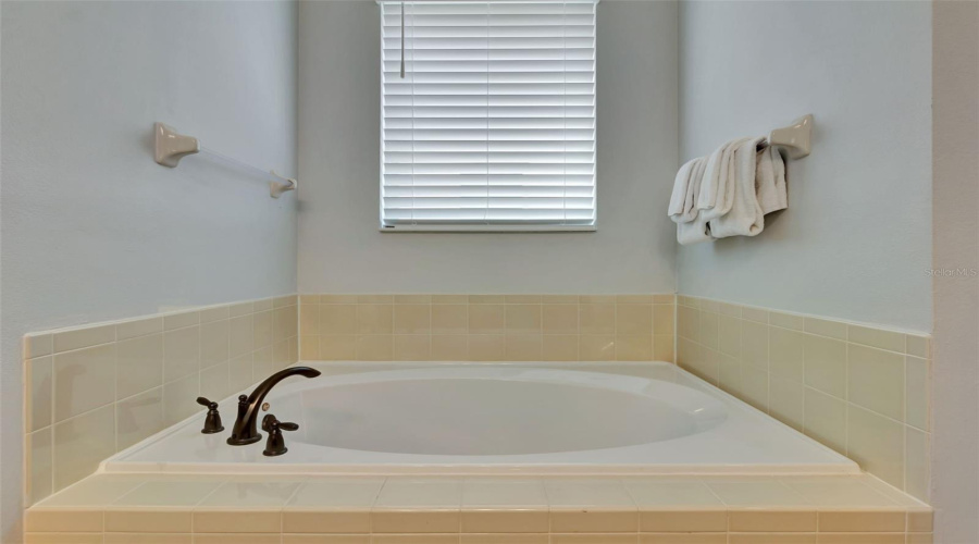 KISSIMMEE, Florida 34747, 10 Bedrooms Bedrooms, ,10 BathroomsBathrooms,Residential,For Sale,MARKER,0,MFRO6305159