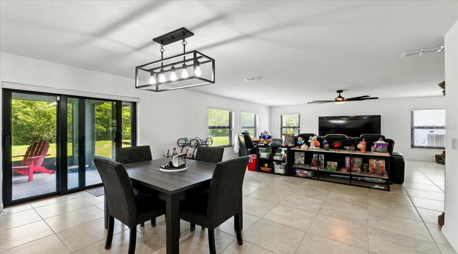 KISSIMMEE, Florida 34746, 4 Bedrooms Bedrooms, ,2 BathroomsBathrooms,Residential,For Sale,BOATING,0,MFRO6306353
