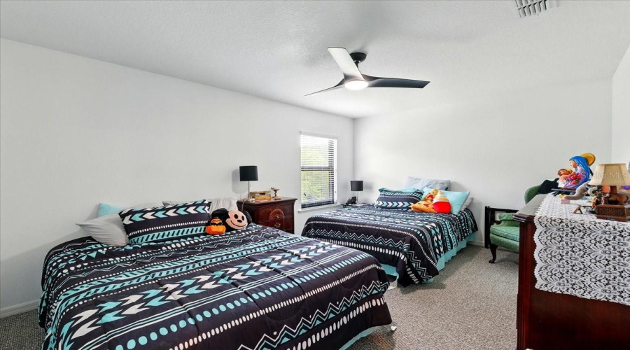 KISSIMMEE, Florida 34746, 4 Bedrooms Bedrooms, ,2 BathroomsBathrooms,Residential,For Sale,BOATING,0,MFRO6306353