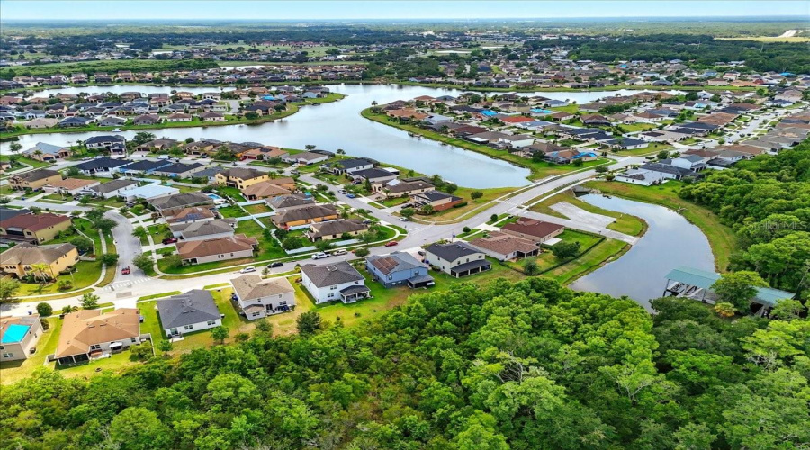 KISSIMMEE, Florida 34746, 4 Bedrooms Bedrooms, ,2 BathroomsBathrooms,Residential,For Sale,BOATING,0,MFRO6306353