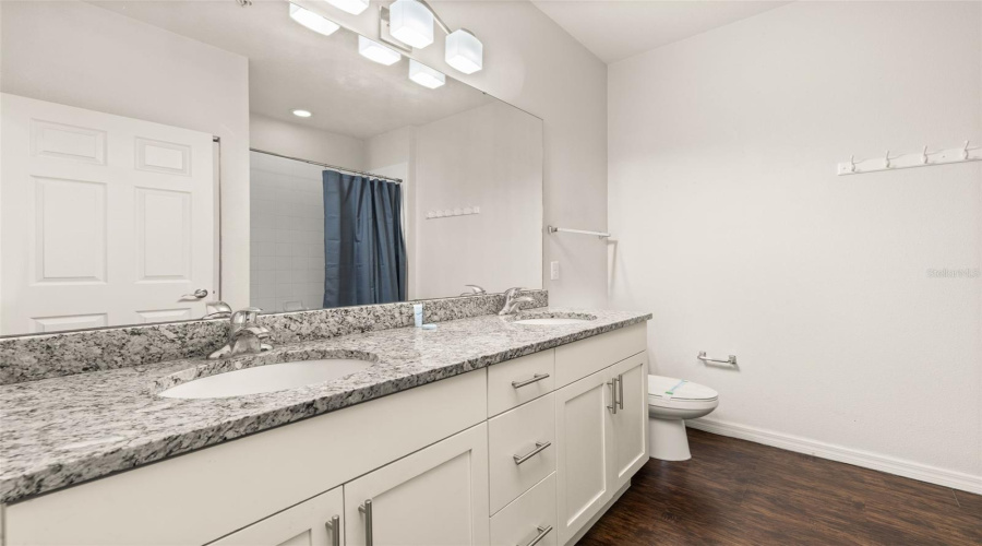 KISSIMMEE, Florida 34746, 3 Bedrooms Bedrooms, ,2 BathroomsBathrooms,Residential,For Sale,EDENSHIRE,0,MFRS5125153