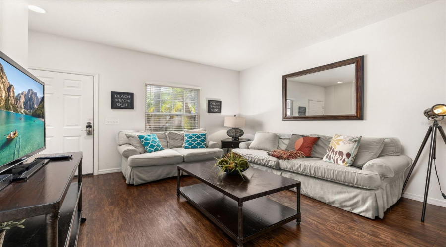 KISSIMMEE, Florida 34746, 3 Bedrooms Bedrooms, ,2 BathroomsBathrooms,Residential,For Sale,EDENSHIRE,0,MFRS5125153