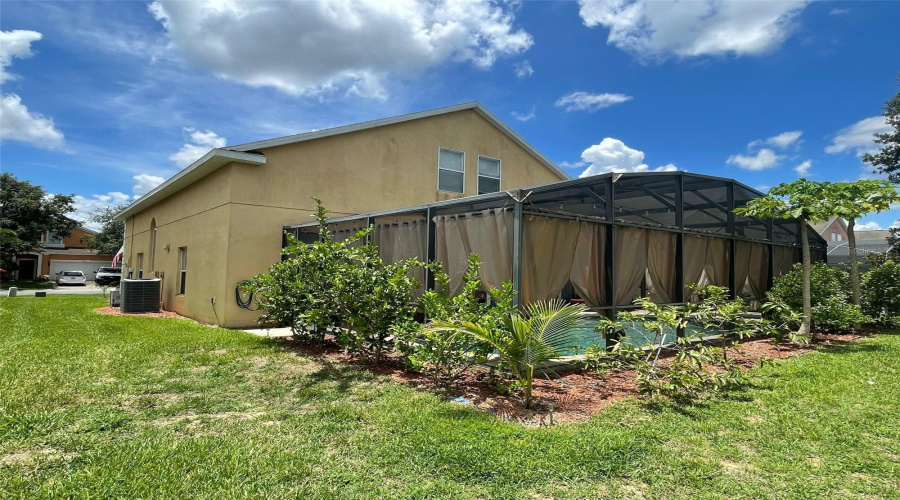 Davenport, Florida 33837, 5 Bedrooms Bedrooms, ,3 Bathroomsbathrooms,Residential,For Sale,Cadiz,Mfro6306382