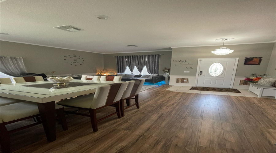 Davenport, Florida 33837, 5 Bedrooms Bedrooms, ,3 Bathroomsbathrooms,Residential,For Sale,Cadiz,Mfro6306382