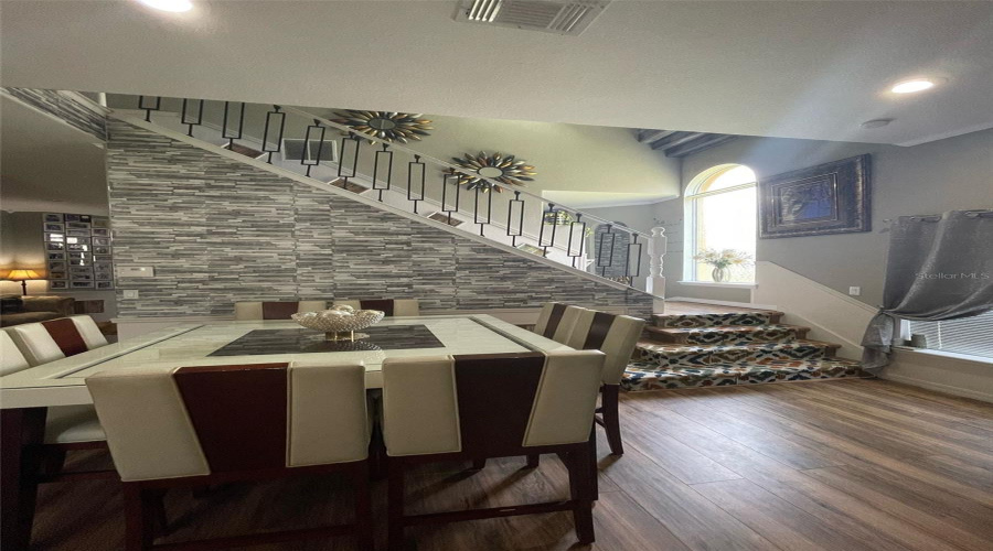 Davenport, Florida 33837, 5 Bedrooms Bedrooms, ,3 Bathroomsbathrooms,Residential,For Sale,Cadiz,Mfro6306382