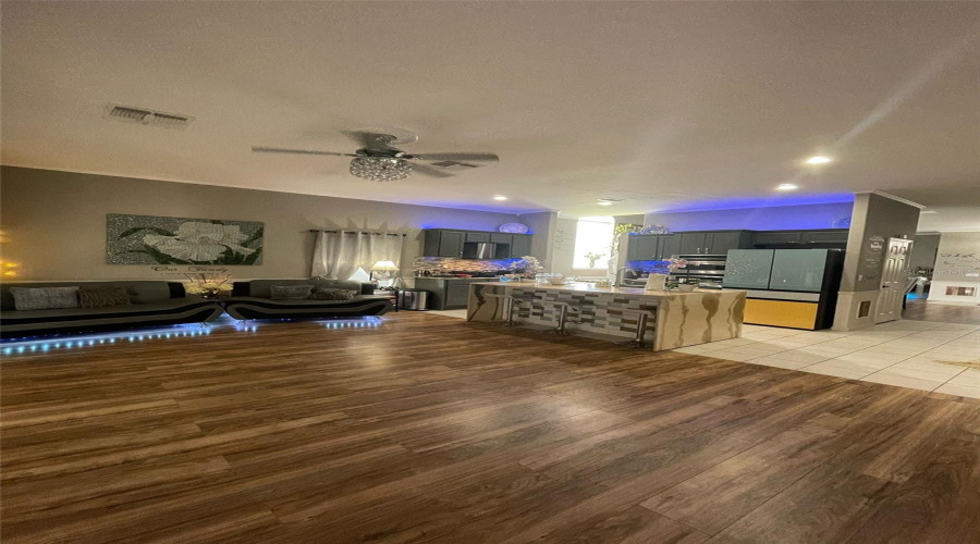 Davenport, Florida 33837, 5 Bedrooms Bedrooms, ,3 Bathroomsbathrooms,Residential,For Sale,Cadiz,Mfro6306382