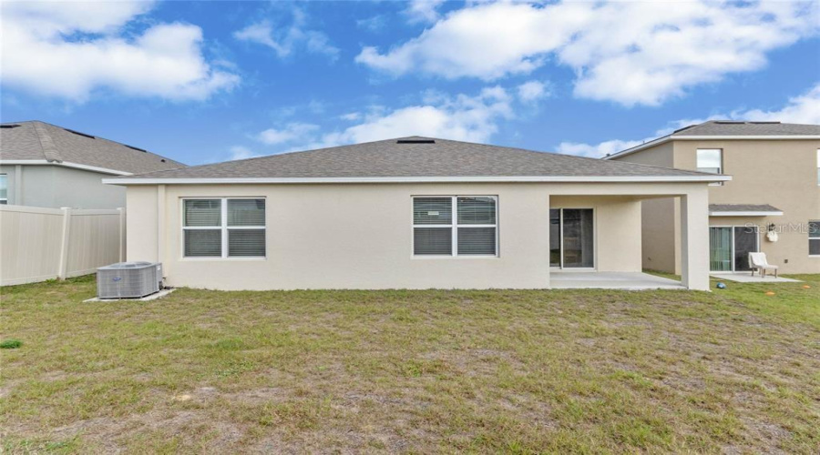 Davenport, Florida 33837, 4 Bedrooms Bedrooms, ,2 Bathroomsbathrooms,Residential,For Sale,Buckeye,Mfrs5126330