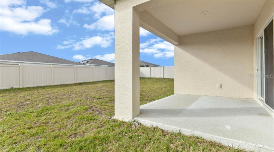 Davenport, Florida 33837, 4 Bedrooms Bedrooms, ,2 Bathroomsbathrooms,Residential,For Sale,Buckeye,Mfrs5126330
