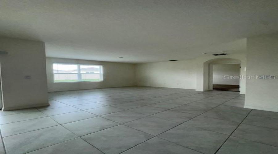 DAVENPORT, Florida 33837, 4 Bedrooms Bedrooms, ,2 BathroomsBathrooms,Residential,For Sale,BUCKEYE,0,MFRS5126330