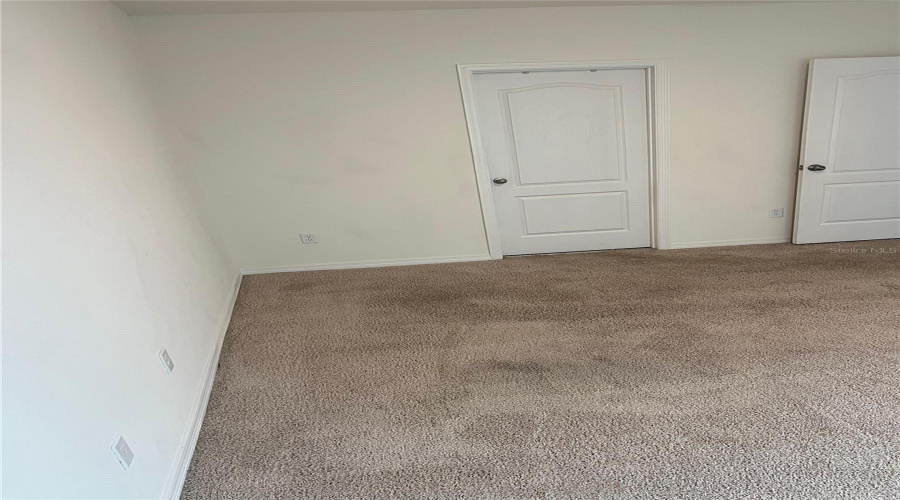 Davenport, Florida 33837, 4 Bedrooms Bedrooms, ,2 Bathroomsbathrooms,Residential,For Sale,Buckeye,Mfrs5126330