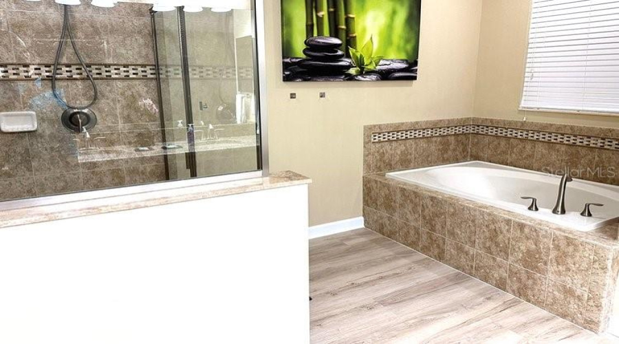 Champions Gate, Florida 33896, 9 Bedrooms Bedrooms, ,5 Bathroomsbathrooms,Residential,For Sale,Moon Valley Dr,Mfro6306328
