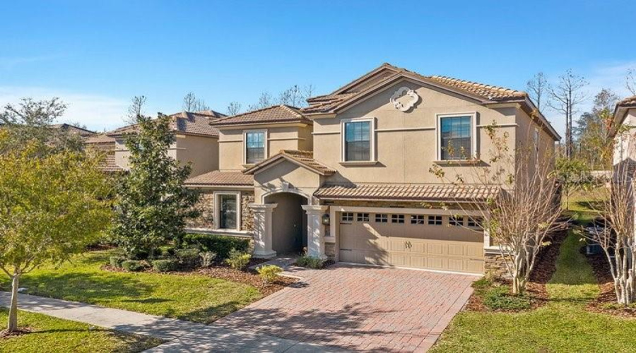 Champions Gate, Florida 33896, 9 Bedrooms Bedrooms, ,5 Bathroomsbathrooms,Residential,For Sale,Moon Valley Dr,Mfro6306328