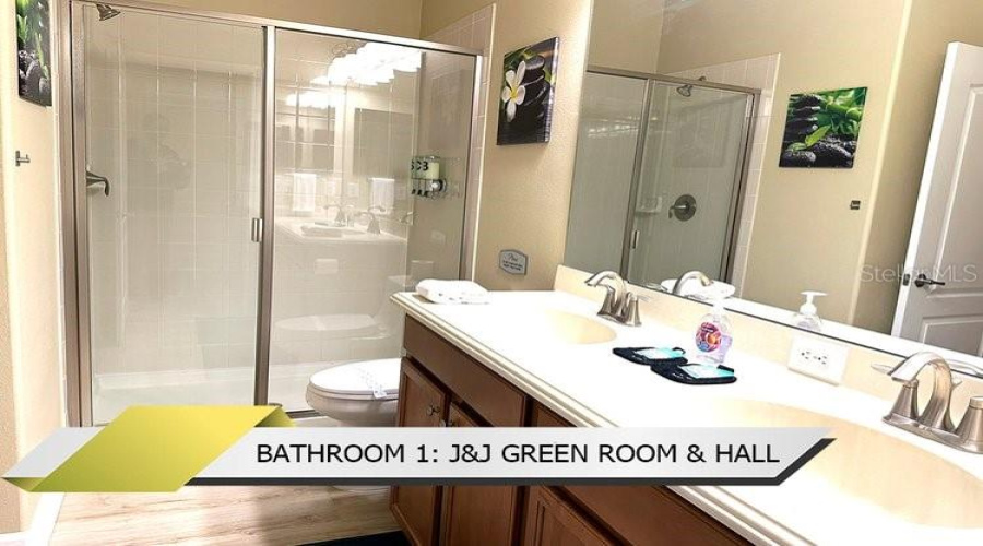 Champions Gate, Florida 33896, 9 Bedrooms Bedrooms, ,5 Bathroomsbathrooms,Residential,For Sale,Moon Valley Dr,Mfro6306328