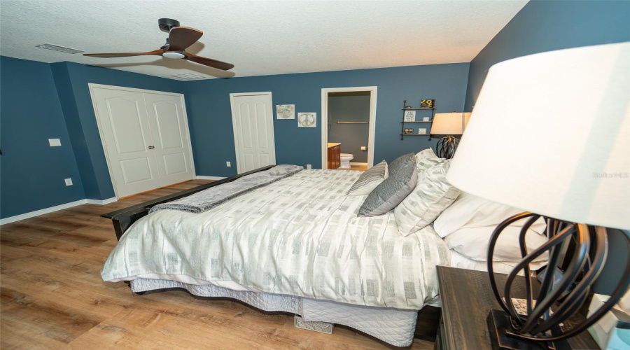 Orlando, Florida 32836, 4 Bedrooms Bedrooms, ,3 Bathroomsbathrooms,Residential,For Sale,Chateaubriand,Mfro6304466