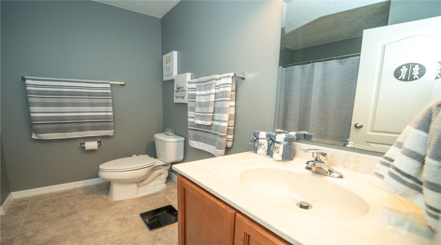 Orlando, Florida 32836, 4 Bedrooms Bedrooms, ,3 Bathroomsbathrooms,Residential,For Sale,Chateaubriand,Mfro6304466