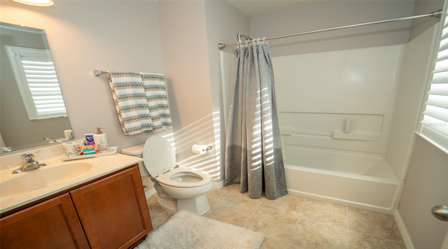 Orlando, Florida 32836, 4 Bedrooms Bedrooms, ,3 Bathroomsbathrooms,Residential,For Sale,Chateaubriand,Mfro6304466