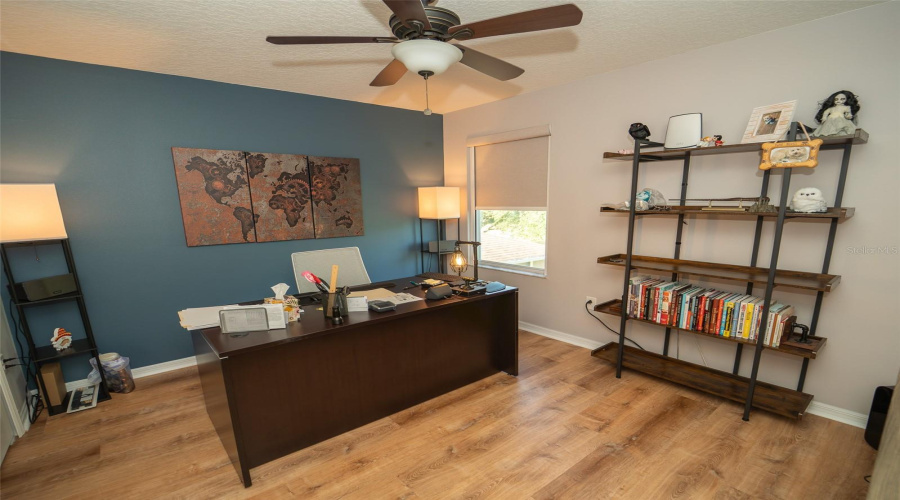 Orlando, Florida 32836, 4 Bedrooms Bedrooms, ,3 Bathroomsbathrooms,Residential,For Sale,Chateaubriand,Mfro6304466