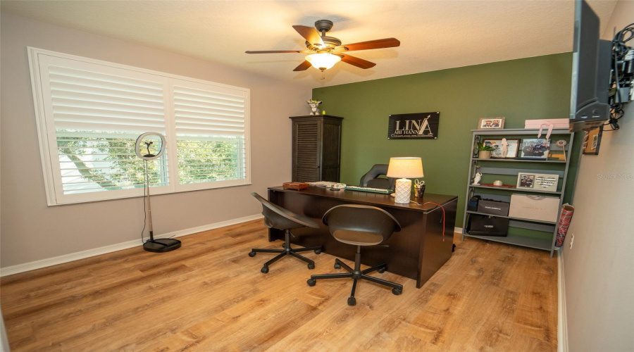 Orlando, Florida 32836, 4 Bedrooms Bedrooms, ,3 Bathroomsbathrooms,Residential,For Sale,Chateaubriand,Mfro6304466