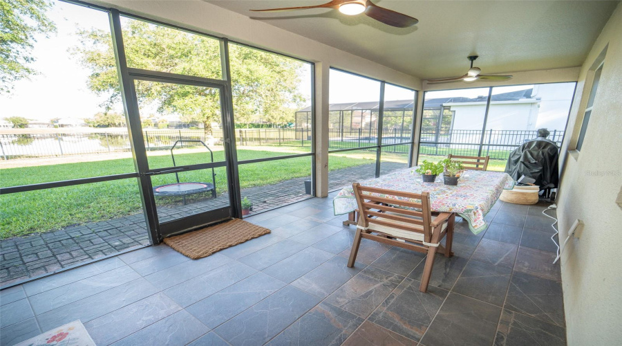 Orlando, Florida 32836, 4 Bedrooms Bedrooms, ,3 Bathroomsbathrooms,Residential,For Sale,Chateaubriand,Mfro6304466
