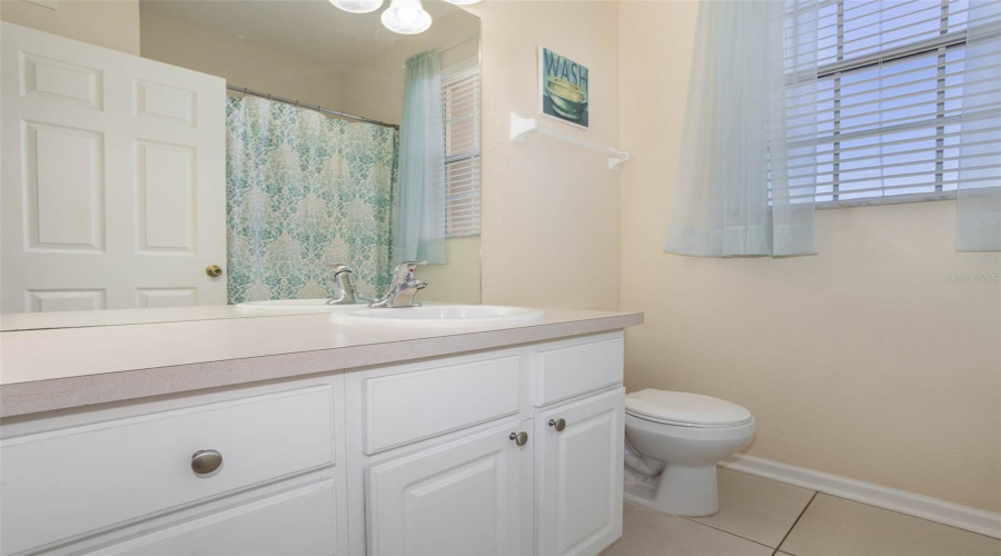 Second Bathroom With Tub/Shower Combo!
