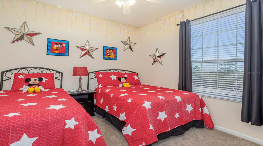 Mickey Mouse-Themed Twin Bedroom!