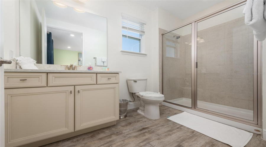 Kissimmee, Florida 34747, 4 Bedrooms Bedrooms, ,4 Bathroomsbathrooms,Residential,For Sale,Salted Rim,Mfrs5126122