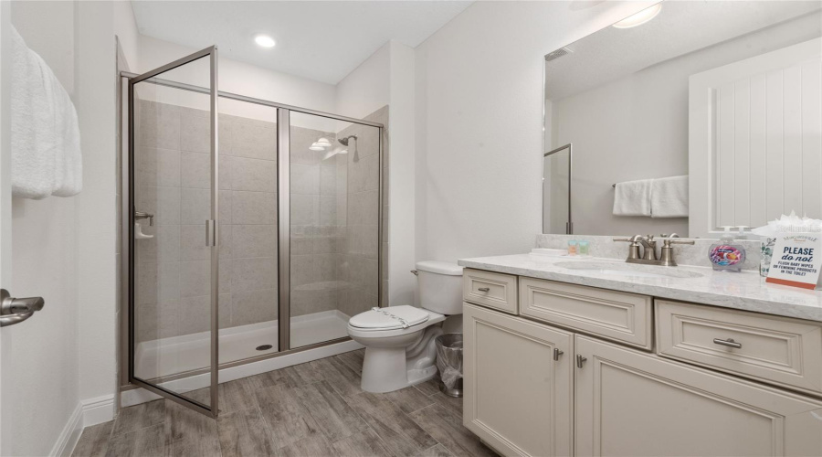 Kissimmee, Florida 34747, 4 Bedrooms Bedrooms, ,4 Bathroomsbathrooms,Residential,For Sale,Salted Rim,Mfrs5126122
