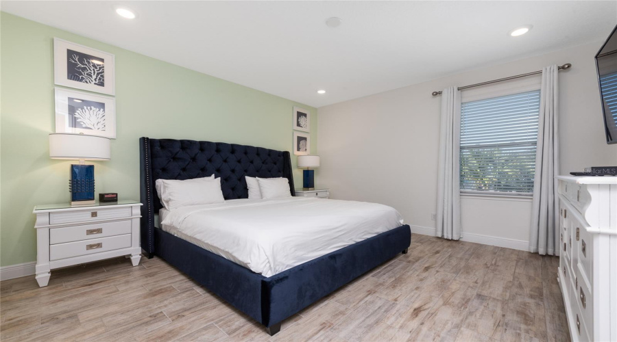 Kissimmee, Florida 34747, 4 Bedrooms Bedrooms, ,4 Bathroomsbathrooms,Residential,For Sale,Salted Rim,Mfrs5126122