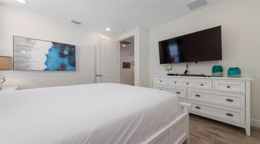Kissimmee, Florida 34747, 4 Bedrooms Bedrooms, ,4 Bathroomsbathrooms,Residential,For Sale,Salted Rim,Mfrs5126122