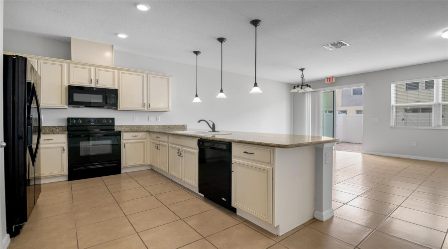 Kissimmee, Florida 34746, 4 Bedrooms Bedrooms, ,3 Bathroomsbathrooms,Residential,For Sale,Adelaide,Mfro6304767