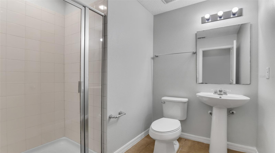 Kissimmee, Florida 34746, 4 Bedrooms Bedrooms, ,3 Bathroomsbathrooms,Residential,For Sale,Adelaide,Mfro6304767