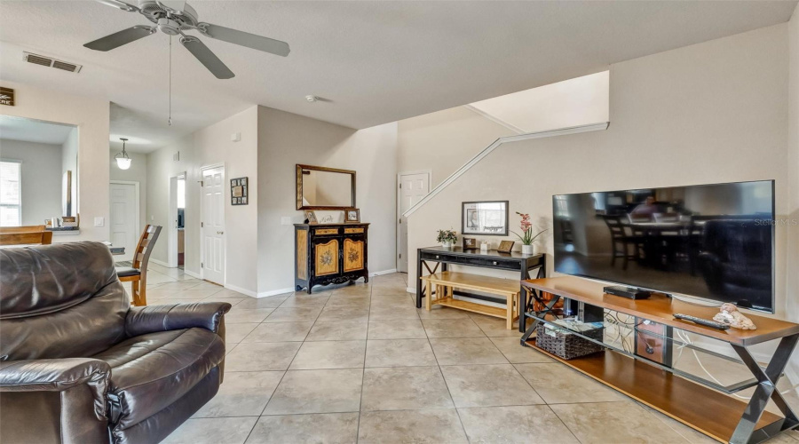 Davenport, Florida 33897, 4 Bedrooms Bedrooms, ,3 Bathroomsbathrooms,Residential,For Sale,Napoli,Mfro6306582