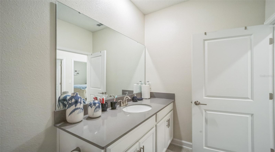 Davenport, Florida 33897, 3 Bedrooms Bedrooms, ,2 Bathroomsbathrooms,Residential,For Sale,Fallen Oak,Mfro6306731