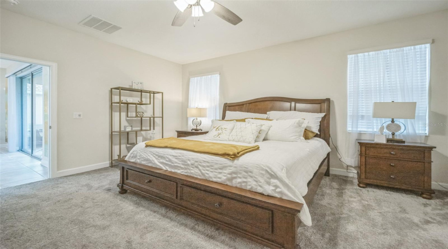 Davenport, Florida 33897, 3 Bedrooms Bedrooms, ,2 Bathroomsbathrooms,Residential,For Sale,Fallen Oak,Mfro6306731