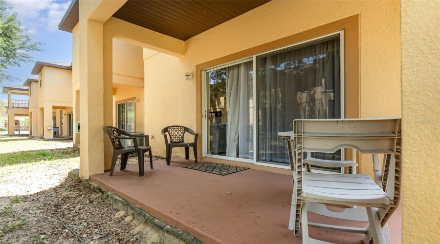 Davenport, Florida 33897, 4 Bedrooms Bedrooms, ,3 Bathroomsbathrooms,Residential,For Sale,Napoli,Mfrtb8382805