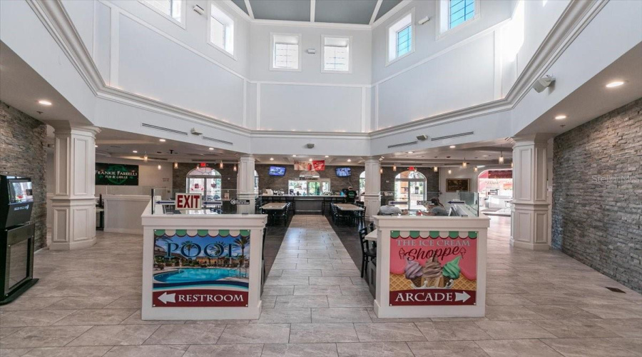 DAVENPORT, Florida 33897, 4 Bedrooms Bedrooms, ,3 BathroomsBathrooms,Residential,For Sale,NAPOLI,0,MFRTB8382805