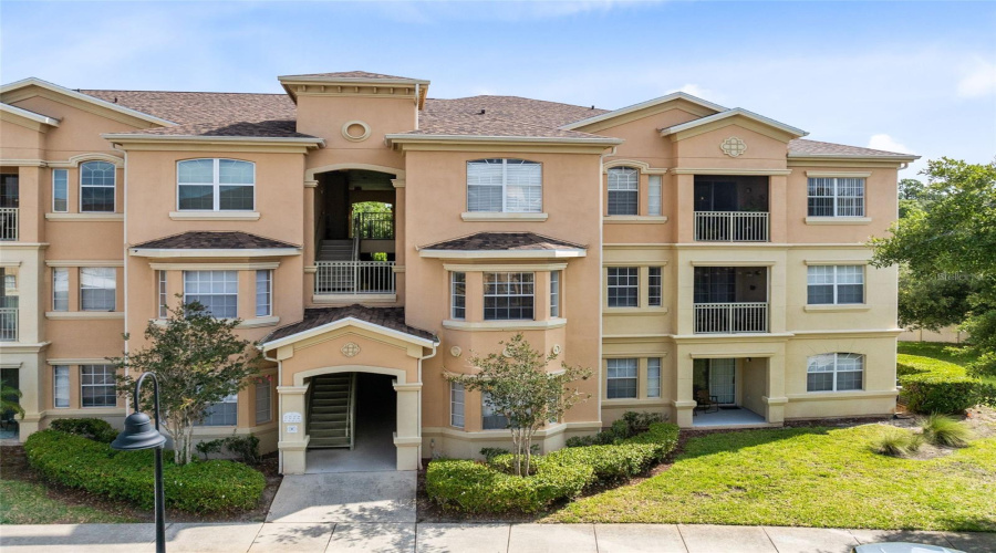 Davenport, Florida 33896, 2 Bedrooms Bedrooms, ,2 Bathroomsbathrooms,Residential,For Sale,Terrace Ridge,Mfro6303919