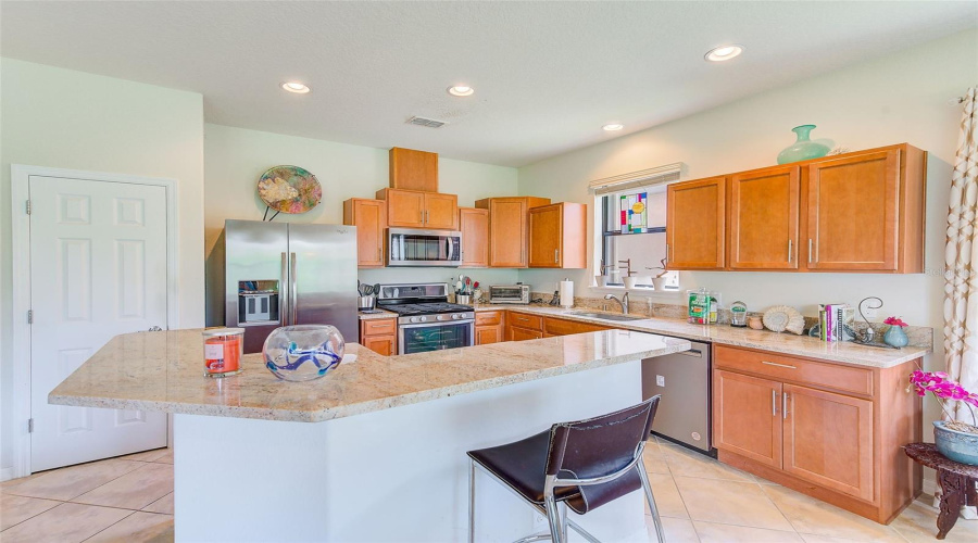 Davenport, Florida 33837, 3 Bedrooms Bedrooms, ,2 Bathroomsbathrooms,Residential,For Sale,Cortez,Mfrtb8382890