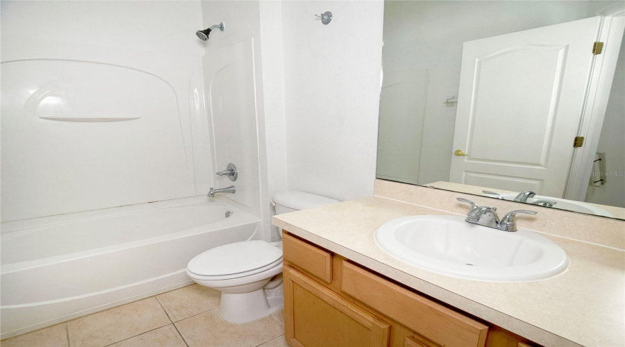Kissimmee, Florida 34746, 5 Bedrooms Bedrooms, ,3 Bathroomsbathrooms,Residential,For Sale,Caravelle,Mfrs5099612