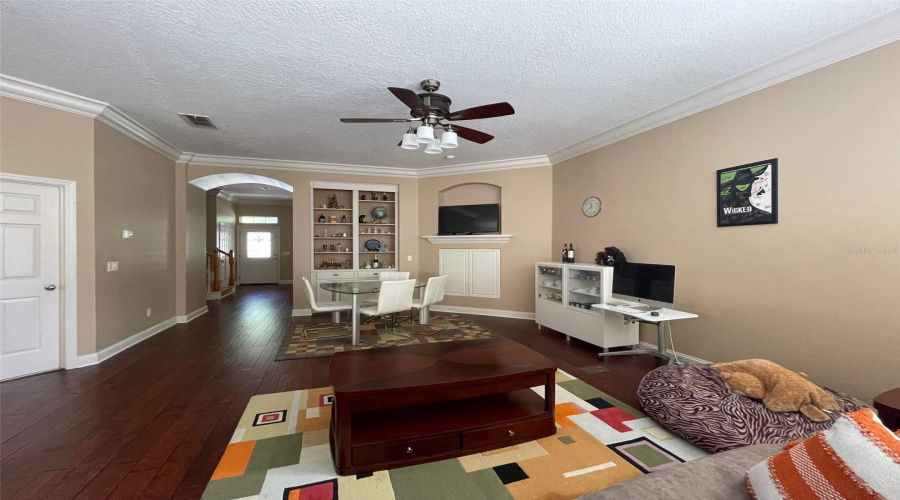 Celebration, Florida 34747, 3 Bedrooms Bedrooms, ,2 Bathroomsbathrooms,Residential,For Sale,Pawstand,Mfrs5126276