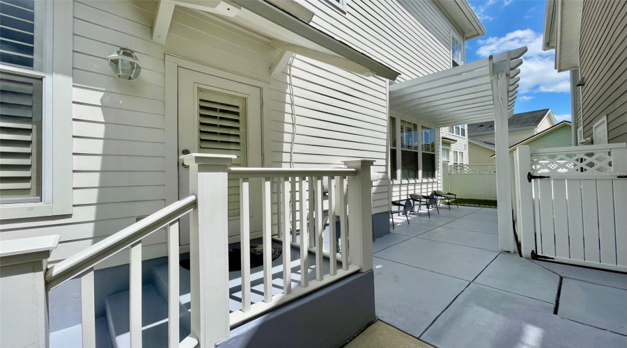 Celebration, Florida 34747, 3 Bedrooms Bedrooms, ,2 Bathroomsbathrooms,Residential,For Sale,Pawstand,Mfrs5126276