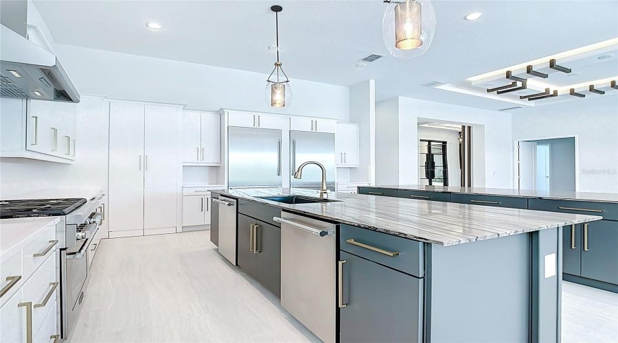 KISSIMMEE, Florida 34747, 7 Bedrooms Bedrooms, ,7 BathroomsBathrooms,Residential,For Sale,JACK NICKLAUS,MFRO6297715