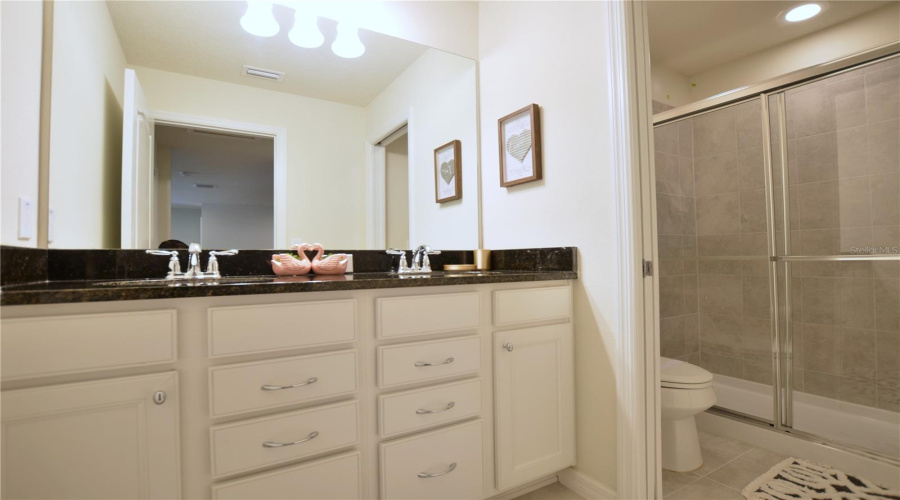 KISSIMMEE, Florida 34747, 8 Bedrooms Bedrooms, ,6 BathroomsBathrooms,Residential,For Sale,LIMA,0,MFRO6303191