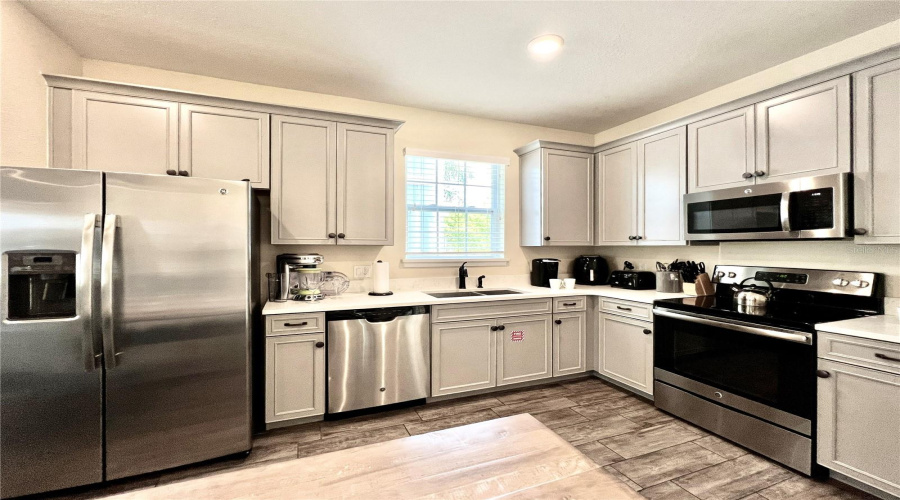 Kissimmee, Florida 34747, 4 Bedrooms Bedrooms, ,4 Bathroomsbathrooms,Residential,For Sale,Sand Bar,Mfro6300077